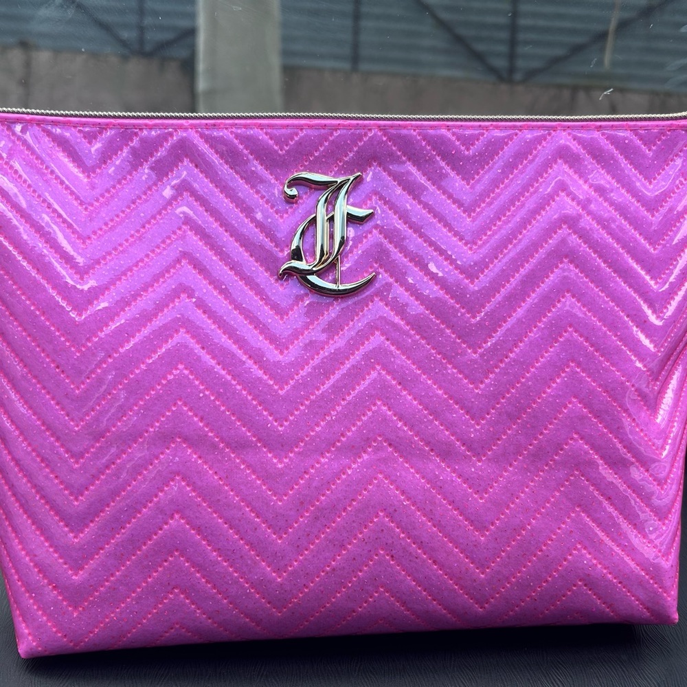 Juice couture hot pink make Up Bag